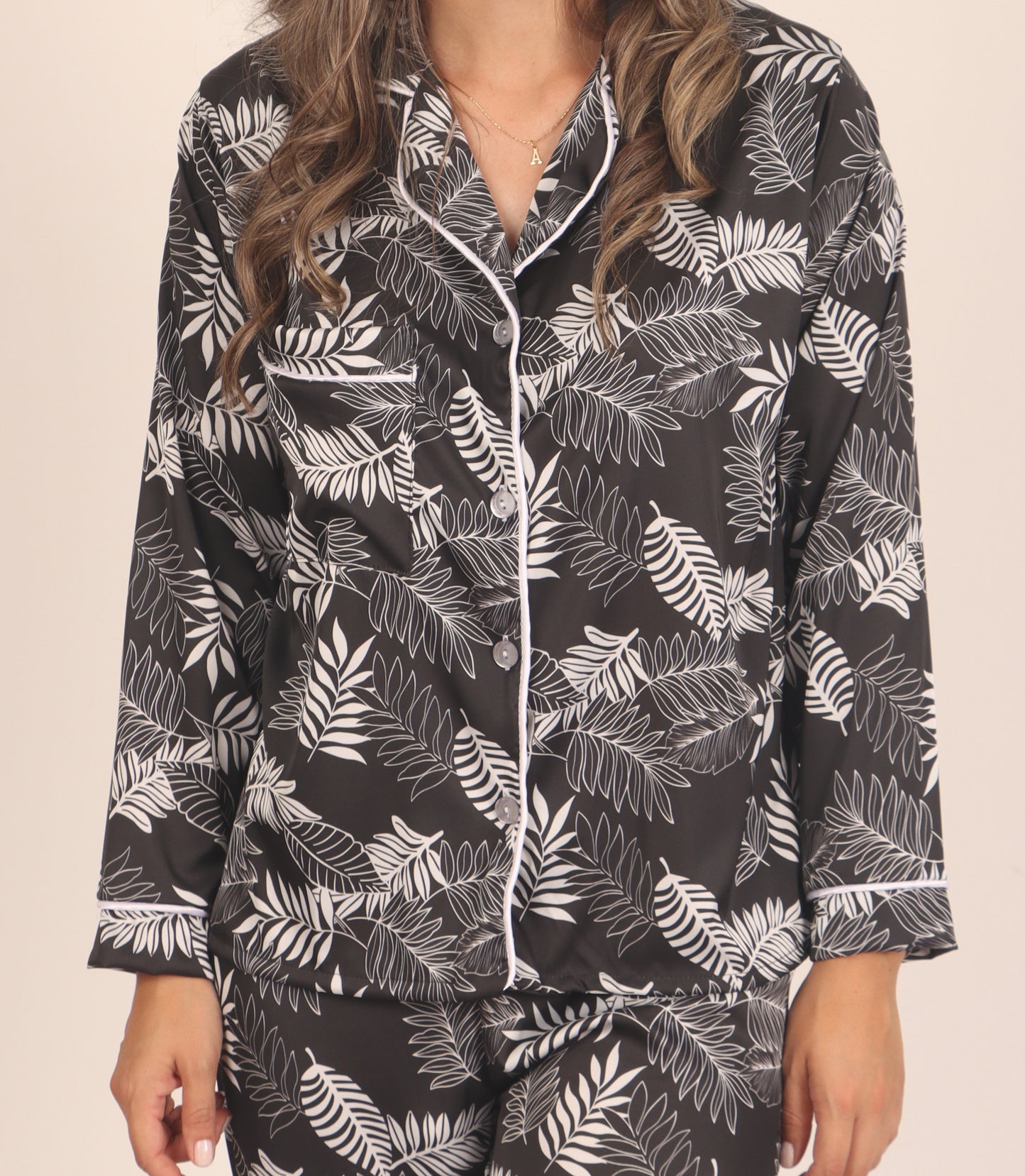 Pijama seda para mujer de botón
