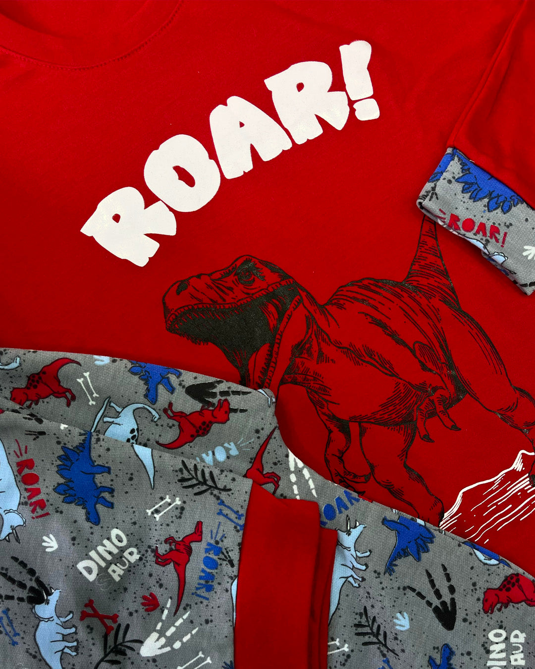 Pijama de dinosaurios para niño