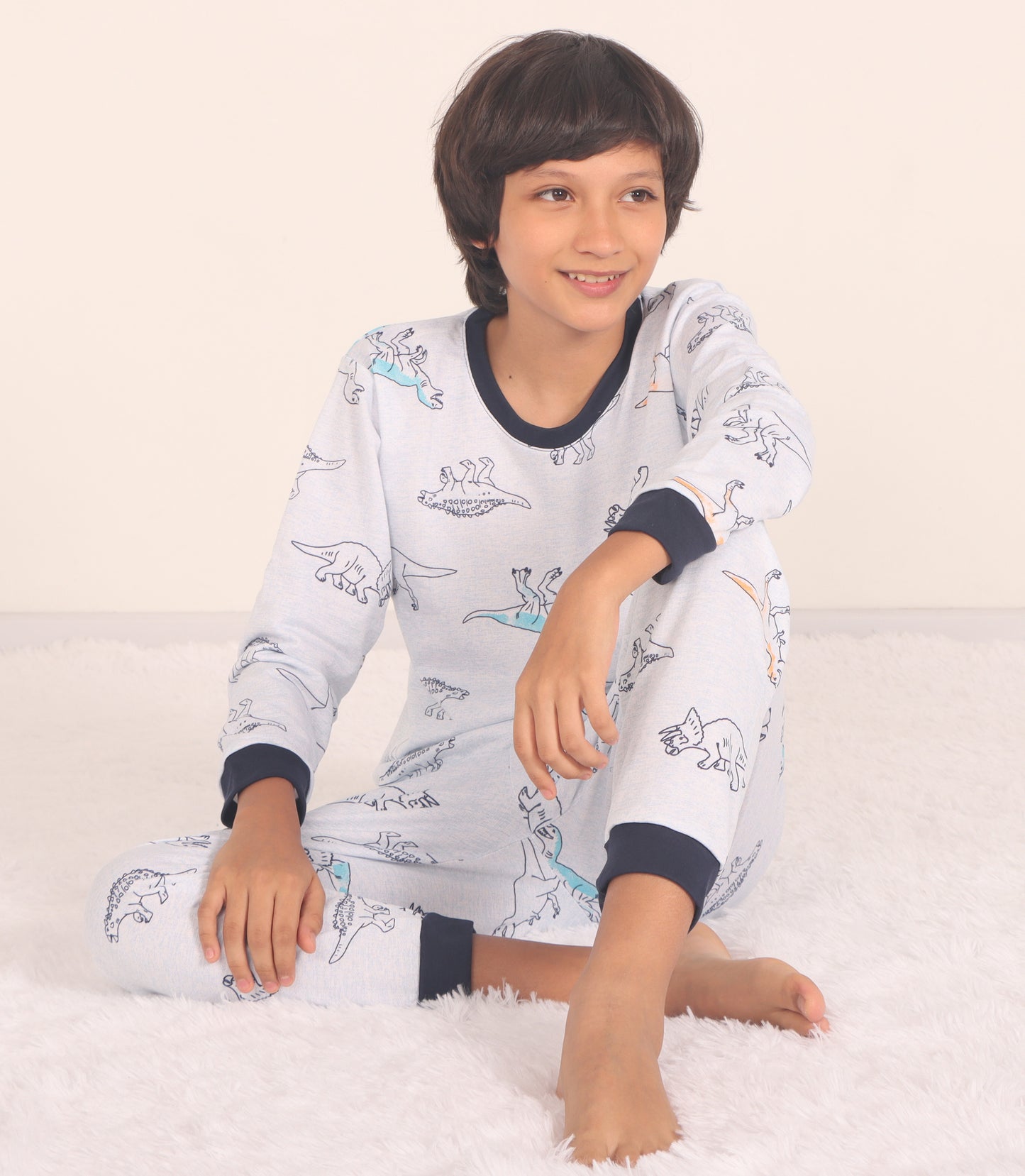 Pijama de dinosaurios para niño